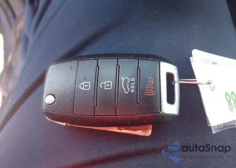 2014 Kia Sorento Lx z USA, uszkodzony, nr VIN 5XYKTCA69EG477418